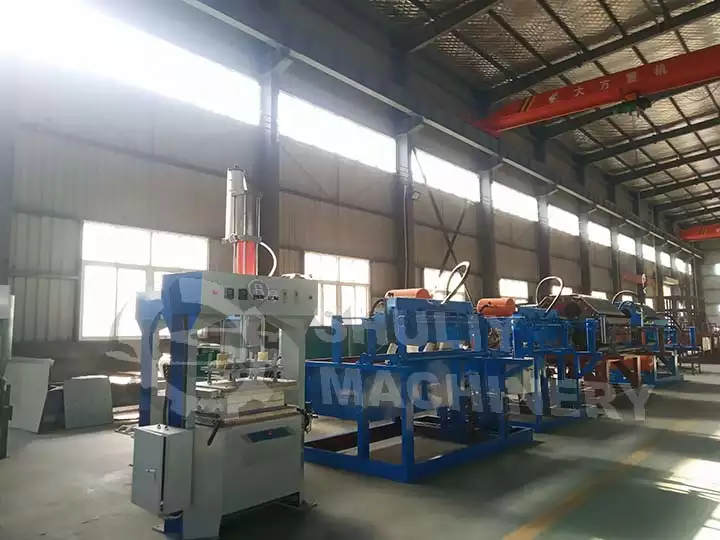 Apple Tray Making Machine 4 Apple tray making machine manufacturer