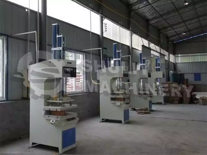 Egg Tray Production Line | Egg Tray Machine 7 Hot-pressing-machine