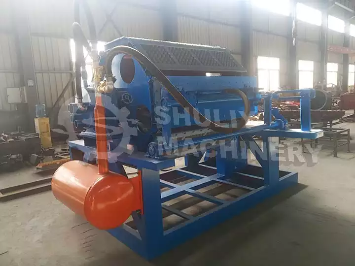 Paper tray machine