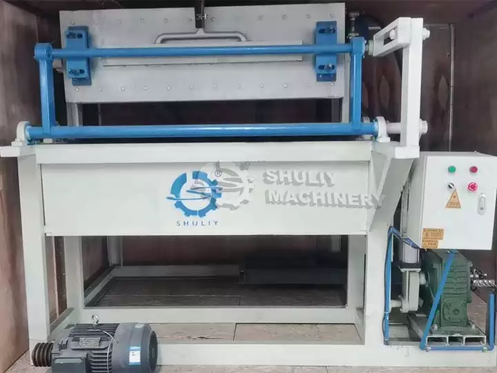 1000pcs/h paper tray forming machine sold to Bolivia