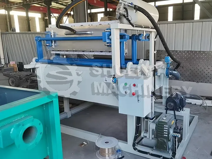 Small egg carton making machine