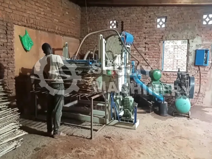 Small egg tray machine runs well in customer factory